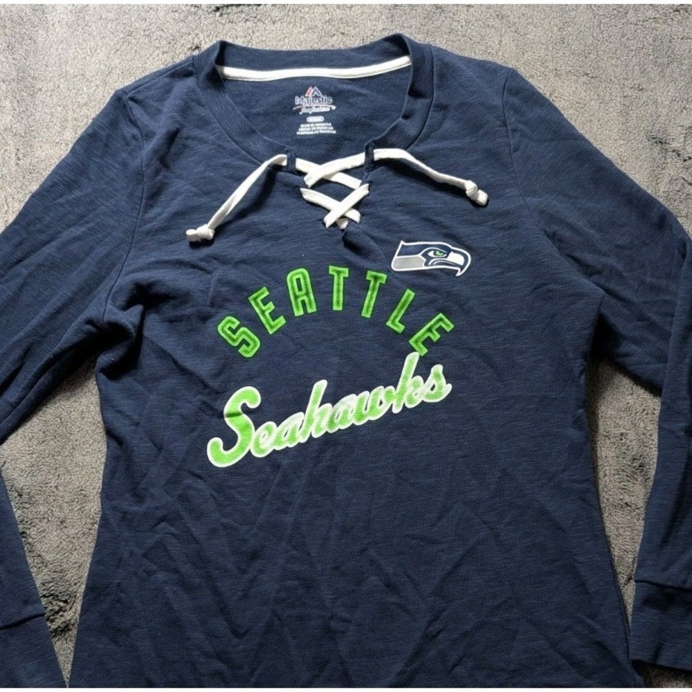 Seattle Seahawks Majestic Long Sleeve Sweatshirt Women's Size Medium Blue - Picture 2 of 11